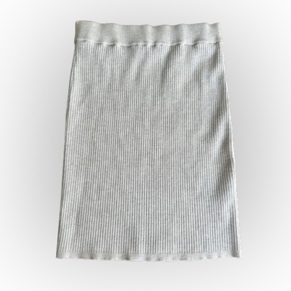 3/25$ ARITZIA WILFRED Short Extensible Skirt, Beige, Size 2XS